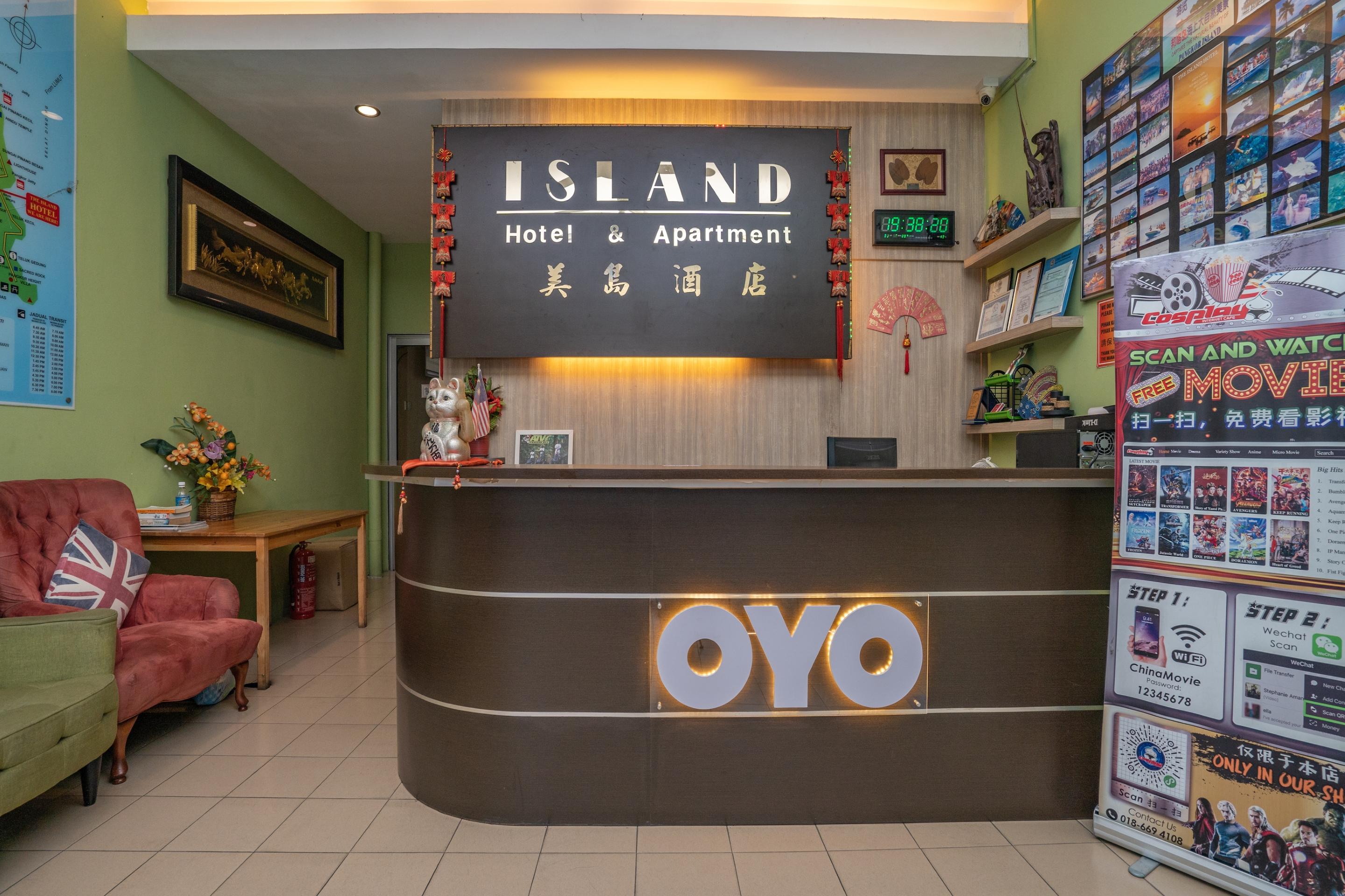 Oyo 44078 The Island Hotel Kampong Pasir Bogak Esterno foto
